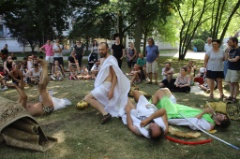 Le Yogi Parc 36 * 6240 x 4160 * (9.84MB)